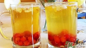 草莓吃完喝啤酒會(huì)中毒嗎？吃草莓后喝啤酒會(huì)不會(huì)中毒