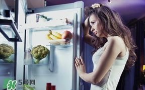 半夜吃零食會(huì)導(dǎo)致腦殘？半夜吃零食會(huì)不會(huì)腦殘