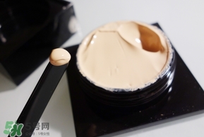 serge lutens鹵蛋粉底霜多少錢？蘆丹氏粉底霜專柜價(jià)格