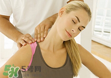 脖子突然扭了怎么辦？脖子扭傷了怎么辦