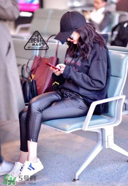 celine小白鞋正品多少錢？celine小白鞋專柜價(jià)格