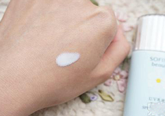 長痘痘可以用防曬霜嗎？長痘痘用防曬霜好嗎？