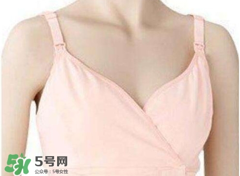 如何治療乳房濕疹？治療乳房濕疹吃什么好