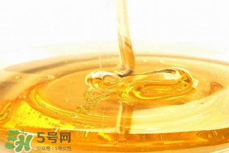 過敏性鼻炎可以吃蜂蜜嗎？過敏性鼻炎能不能吃蜂蜜？