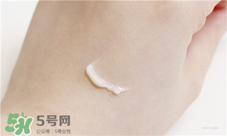 ahc眼霜第六代適合什么年齡?ahc第六代眼霜適合膚質(zhì) ahc眼霜第六代適合什么年齡?ahc第六代眼霜適合膚質(zhì)