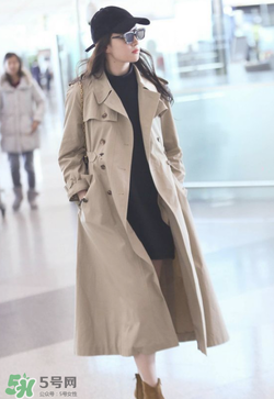卡其色風(fēng)衣怎么搭配？卡其色風(fēng)衣怎么搭配好看？