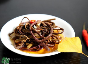 干蕨菜致癌嗎？干蕨菜致癌是真的嗎？