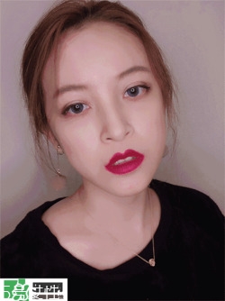 美寶蓮調(diào)色唇膏怎么樣 美寶蓮調(diào)色唇膏試色圖片 美寶蓮調(diào)色唇膏怎么樣 美寶蓮調(diào)色唇膏試色圖片