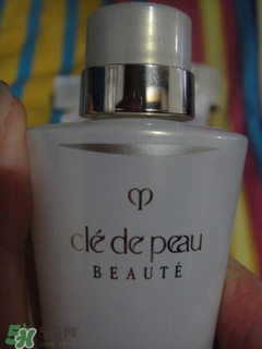 cpb保濕露滋潤還是清爽？cpb保濕露滋潤和清爽型區(qū)別