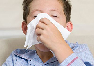 過(guò)敏性鼻炎可以吃蜂蜜嗎？過(guò)敏性鼻炎能不能吃蜂蜜？