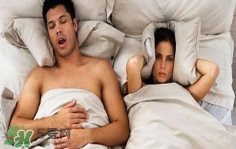 打鼾和枕頭有關(guān)系嗎？打鼾和枕頭有沒有關(guān)系