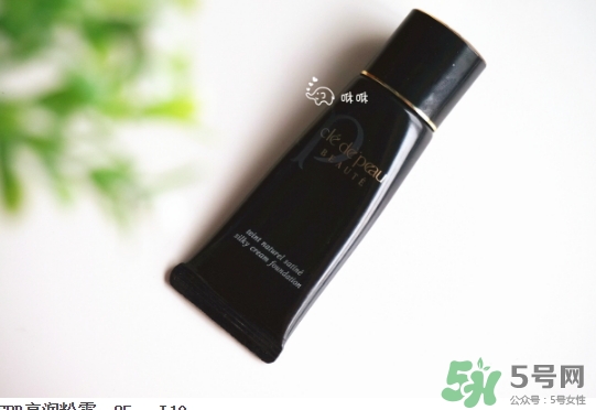 cpb粉底液和粉霜哪個好？cpb粉底液和粉霜區(qū)別