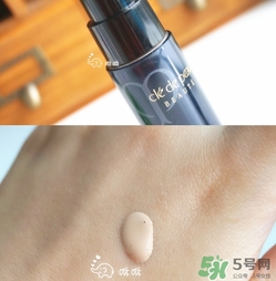 cpb粉底液和粉霜哪個好？cpb粉底液和粉霜區(qū)別