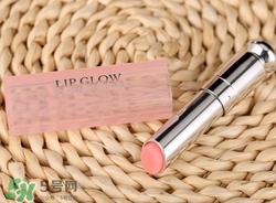 自拍黨最愛美妝產(chǎn)品_自拍黨人氣彩妝推薦 自拍黨最愛美妝產(chǎn)品_自拍黨人氣彩妝推薦