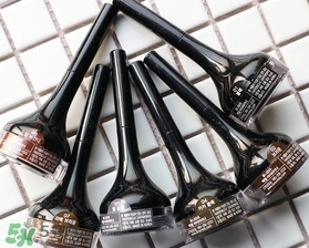 自拍黨最愛美妝產(chǎn)品_自拍黨人氣彩妝推薦 自拍黨最愛美妝產(chǎn)品_自拍黨人氣彩妝推薦