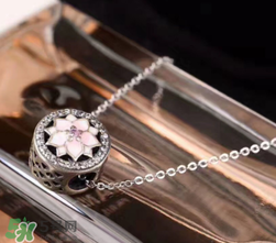潘多拉2017新品桃花項(xiàng)鏈多少錢(qián)？pandora新品桃花項(xiàng)鏈專柜價(jià)格
