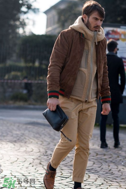咖啡色外套配什么褲子？咖啡色衣服搭配什么褲子好看？