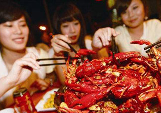 小龍蝦可以和吃櫻桃嗎？小龍蝦和櫻桃能一起吃嗎？