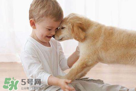 眼睛抽搐是什么引起的？眼睛抽搐怎么回事