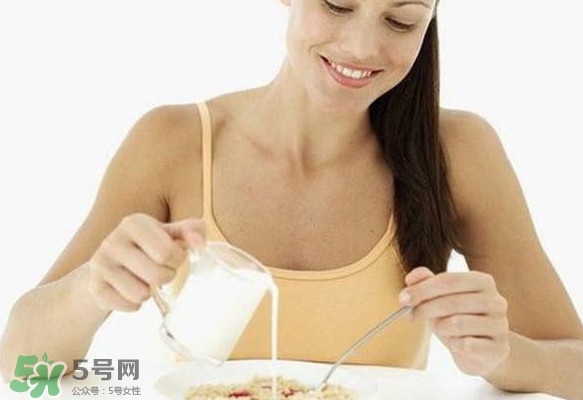 不吃早餐能不能減肥？不吃早餐能減肥嗎？