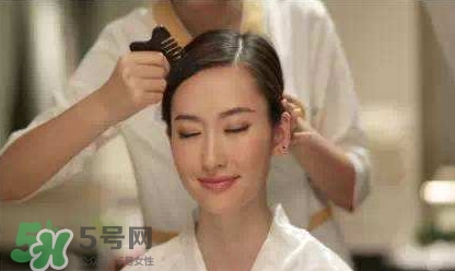 刮痧能治頸椎病嗎？頸椎病刮痧正確圖片