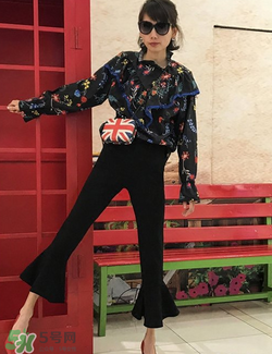 喇叭褲怎么搭配？喇叭褲怎么搭配好看？