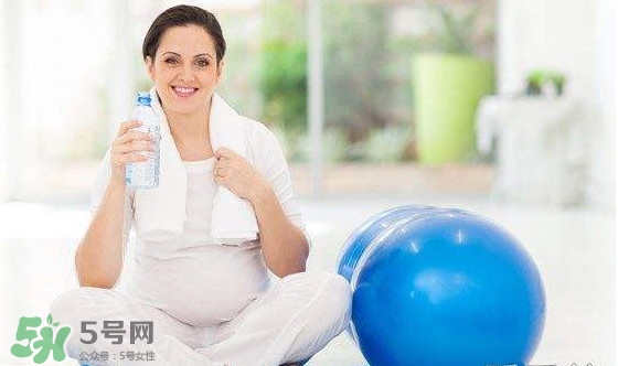 頸椎不好可以練習普拉提嗎？頸椎不好可不可以練習普拉提