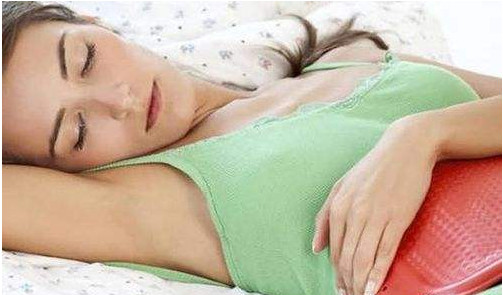 痛經(jīng)該怎么辦？女朋友痛經(jīng)該怎么辦