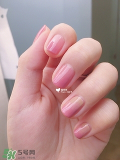 桃花花瓣色漸變指甲油教程 漸變花瓣美甲怎么畫 桃花花瓣色漸變指甲油教程 漸變花瓣美甲怎么畫