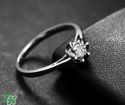 鉑金戒指容易刮花嗎？鉑金戒指刮花了怎么辦？