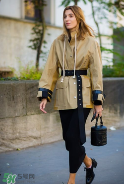 水桶包怎么背好看？水桶包怎么搭配好看？