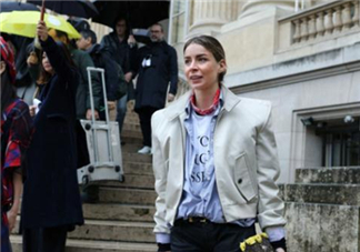 寬肩外套怎么搭配？寬肩外套怎么搭配好看？