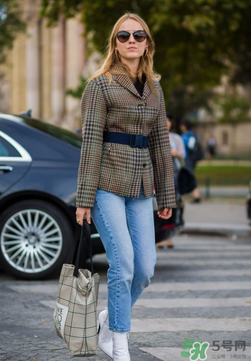 春天穿西裝怎么搭配？穿西裝怎么搭配好看？