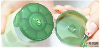 悅詩(shī)風(fēng)吟綠茶洗面奶適合什么膚質(zhì)？悅詩(shī)風(fēng)吟洗面奶適合油性肌膚嗎？