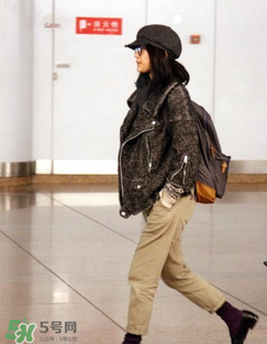 雙肩包怎么搭配？雙肩包怎么搭配好看？