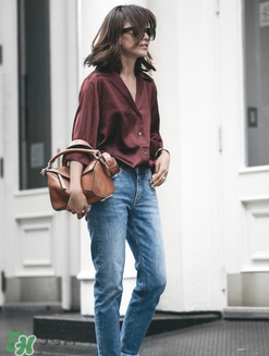 loewe puzzle怎么背好看？loewe puzzle怎么搭配好看？