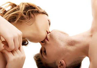 男人看片會(huì)怎樣？男人看片心里想的是什么