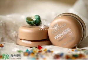 essence慕斯粉底色號試色 essence粉底試色圖