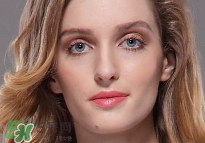 頭發(fā)掉的厲害怎么辦？頭發(fā)掉的厲害是什么原因