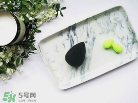 美妝蛋可以涂乳液嗎？美妝蛋怎么涂水乳？