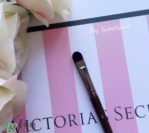 玫珂菲化妝刷怎么樣？make up for ever化妝刷好用嗎？