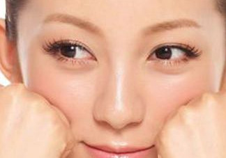 為什么臉上長脂肪粒？臉上長脂肪粒是什么原因