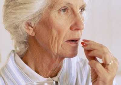 中老年人補鈣吃什么最好？中老年人補鈣藥品