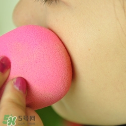 美妝蛋可以用香皂洗嗎？美妝蛋可以用肥皂洗嗎？