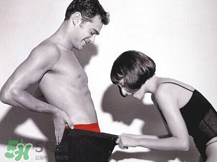 中年夫妻如何進行性生話？中年夫妻性生活每周幾次