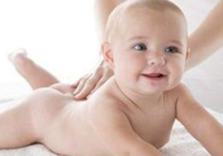 小兒扁桃體發(fā)炎吃什么藥？小兒扁桃體發(fā)炎吃什么消炎藥