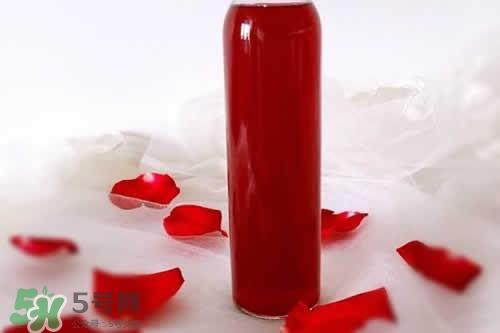 玫瑰水可以天天用嗎？玫瑰水多久用一次比較好？