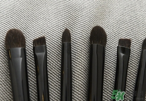 艾諾琪化妝刷哪款好？艾諾琪化妝刷推薦