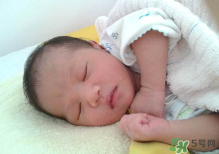 2017年4月哪天生孩子好？2017年四月哪天出生好？