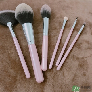 cici化妝刷哪款好？cici化妝刷推薦